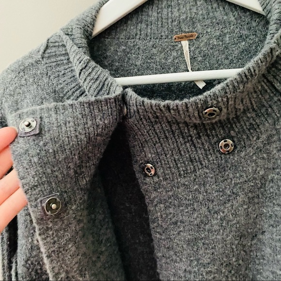 Free People Cascade Sweater Gray Sz Medium - Picture 7 of 12
